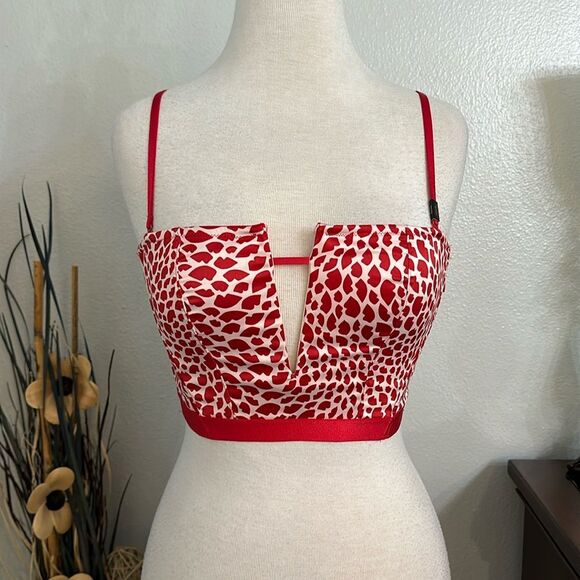 Victoria's Secret Other - Victoria’s Secret Very Sexy Unlined Strapless Red Bustier Corset Bra Size M